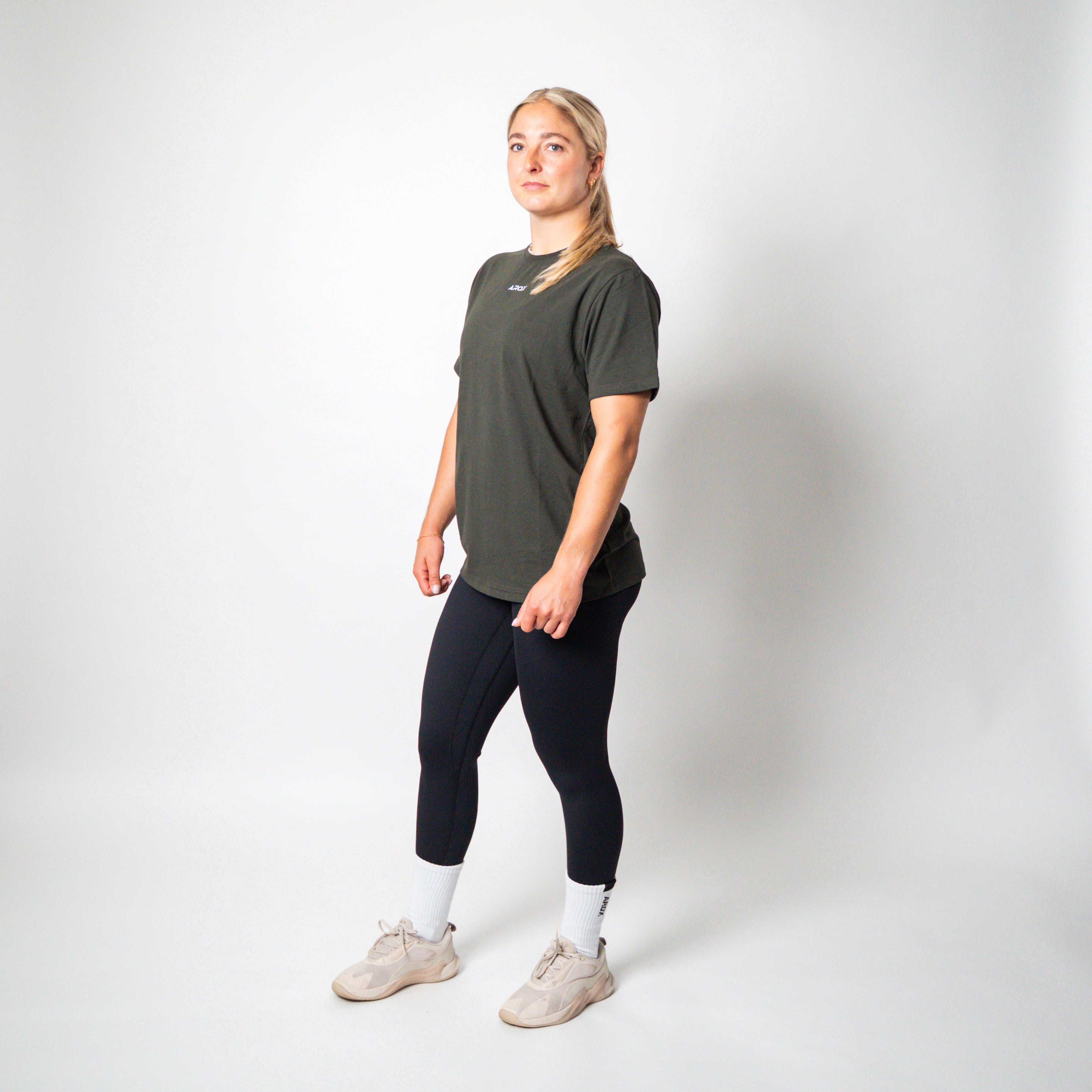 SportsTech unisex T-shirt (Ranger green)
